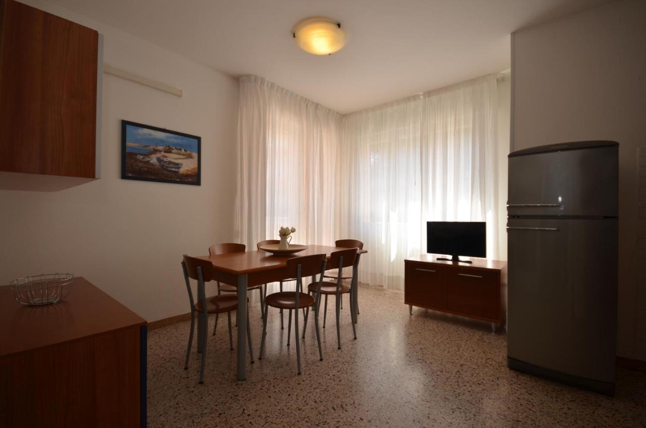 Appartamenti Dei Pini Bibione Zewnętrze zdjęcie
